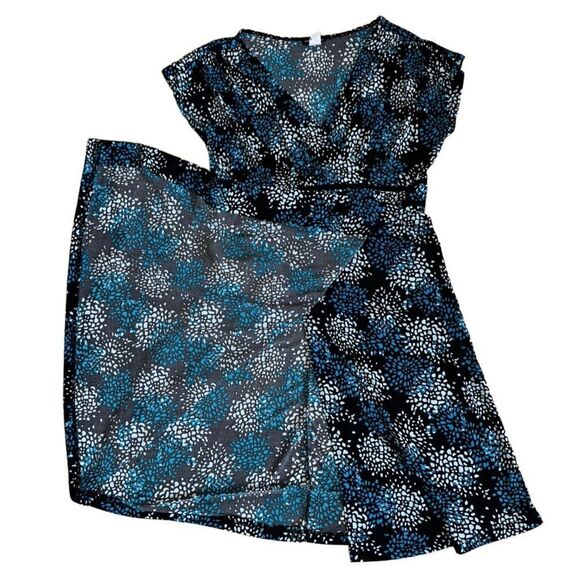 Perceptions Petite Short Sleeve Abstract Mini Fit + Wrap Flare Dress - Size PM - Picture 4 of 7